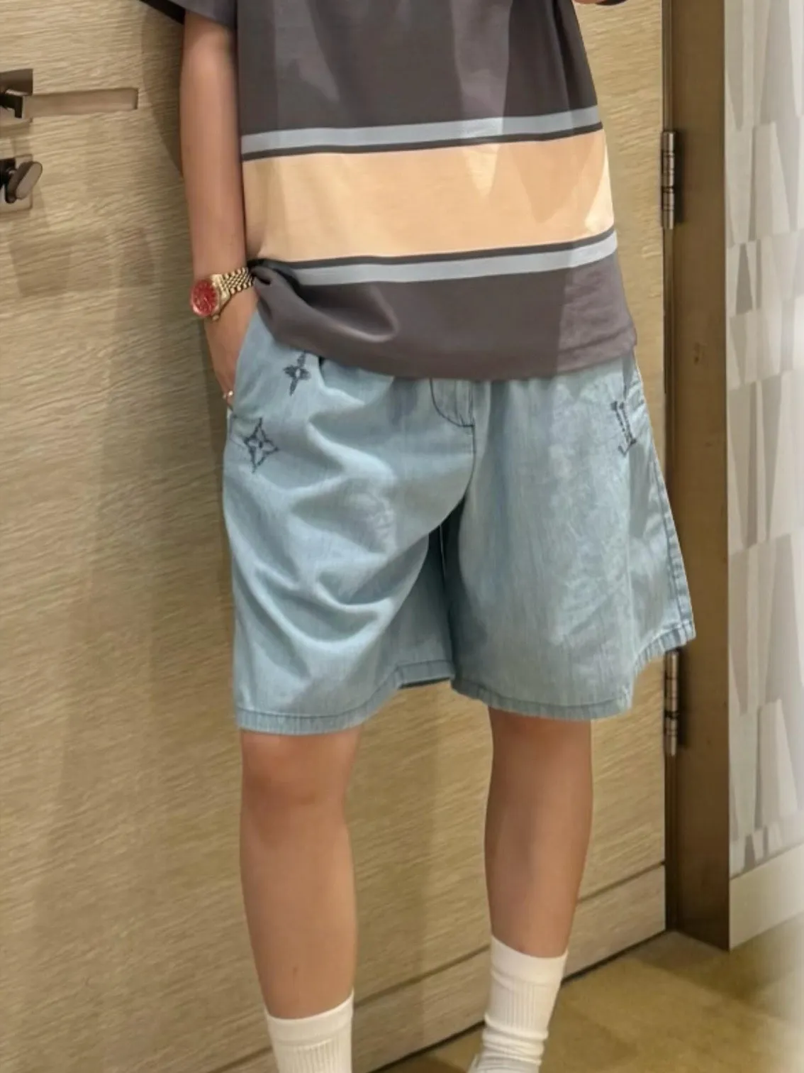 Louis Vuitton/Louis Vuitton front and back embroidered suit shorts